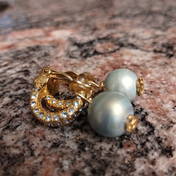 Chanel Vintage Earrings Coco Logo Motif Swing Pale Blue Rhinestone Gold Plated - Picture 6 of 12